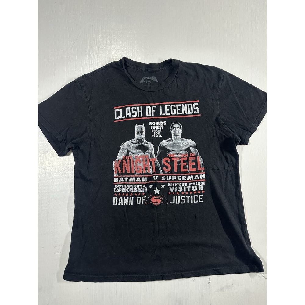 DC Comics Batman vs Superman: Dawn of Justice "Clash of Legends" Men's Tshirt LG